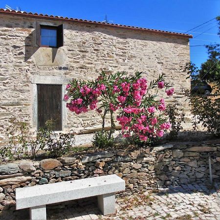 Casas De Xisto Villa Mogadouro  Dış mekan fotoğraf